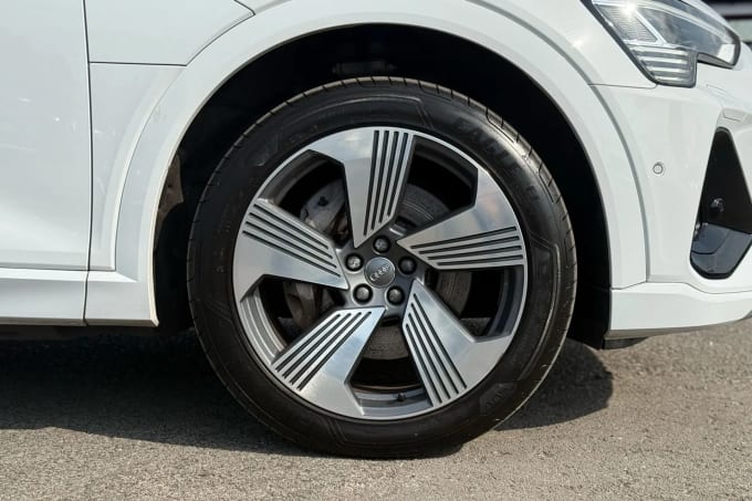 2020 Audi E-tron
