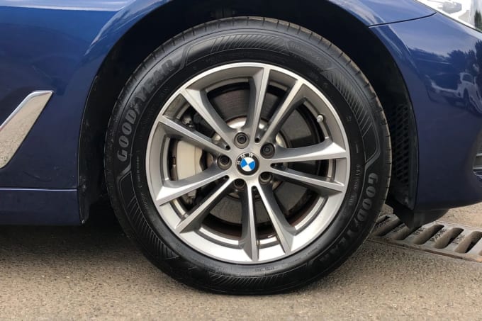 2021 BMW 5 Series
