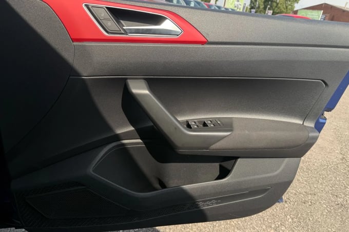 2019 Volkswagen Polo