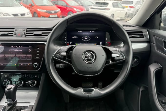 2022 Skoda Superb