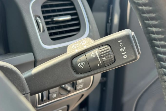 2017 Volvo V60
