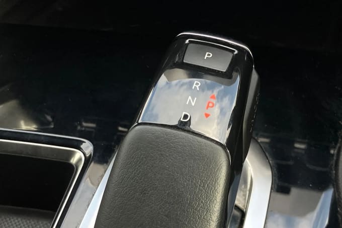 2019 Peugeot 5008