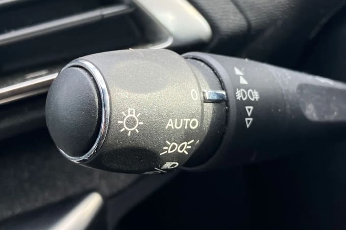 2019 Peugeot 5008