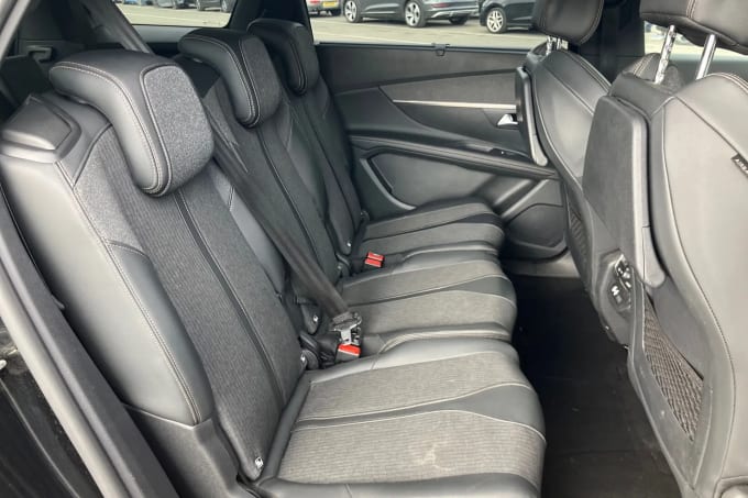 2019 Peugeot 5008