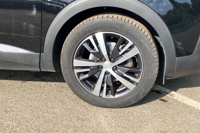 2019 Peugeot 5008