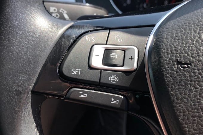 2019 Volkswagen Passat