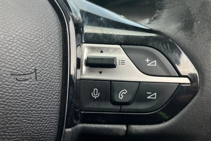2023 Peugeot 308