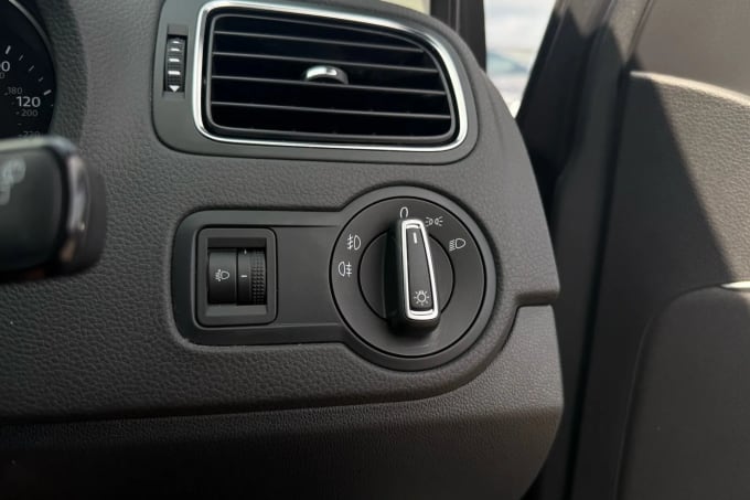 2016 Volkswagen Polo