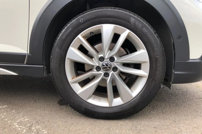2022 Volkswagen Taigo