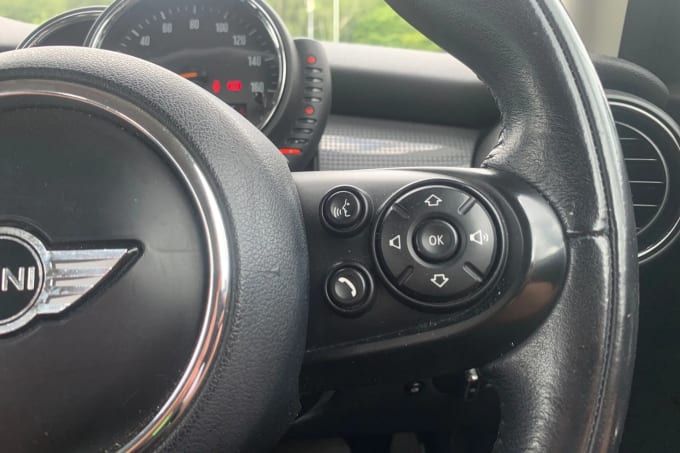 2016 Mini Hatch