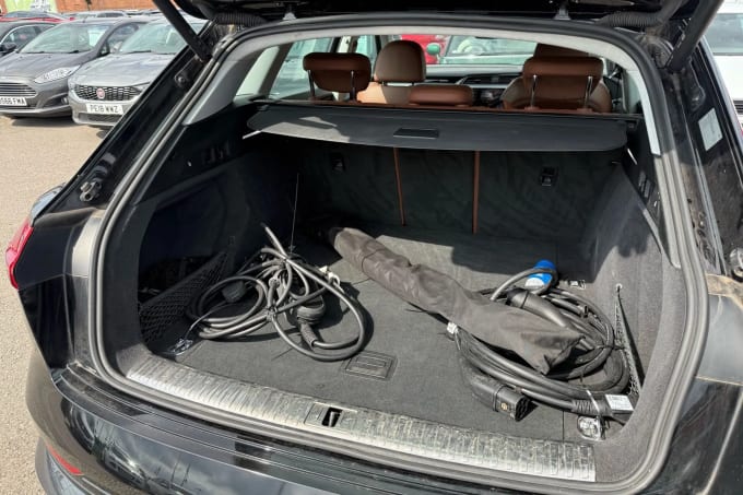 2021 Audi E-tron