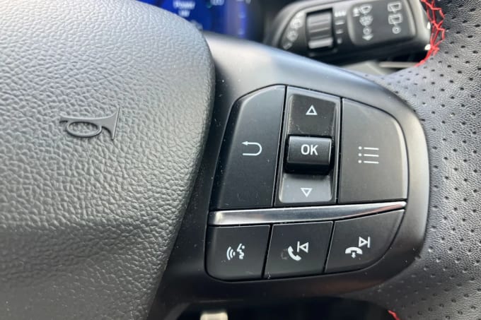 2022 Ford Kuga
