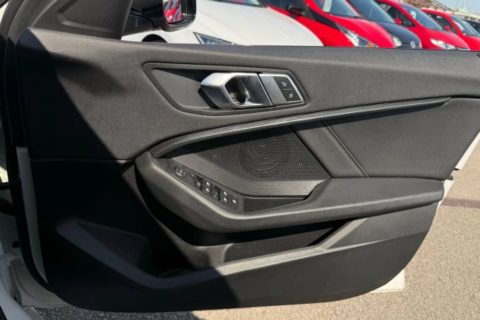 2019 BMW 1 Series