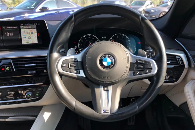 2019 BMW 5 Series