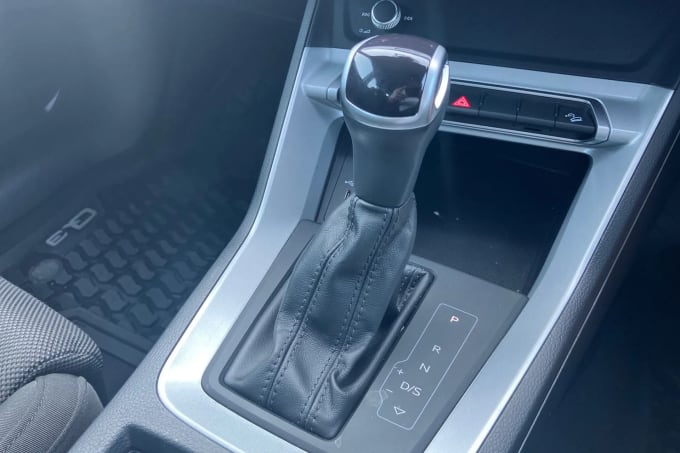 2023 Audi Q3
