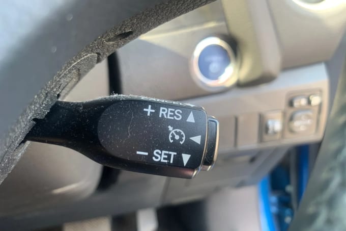 2015 Toyota Auris