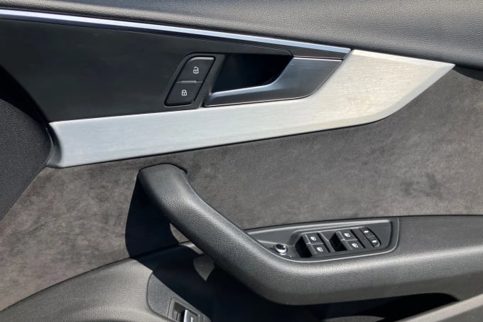 2017 Audi A4