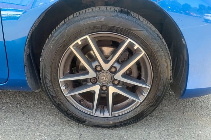 2015 Toyota Auris
