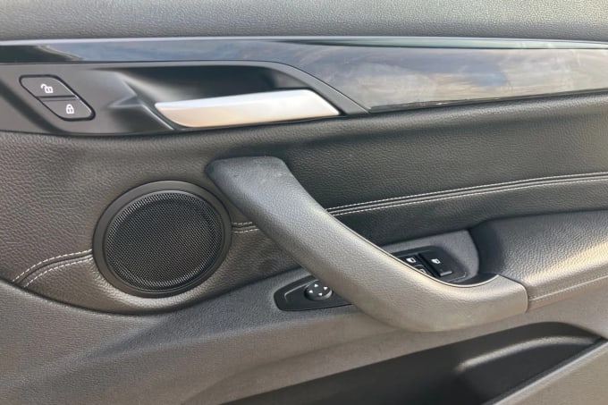 2021 BMW X1