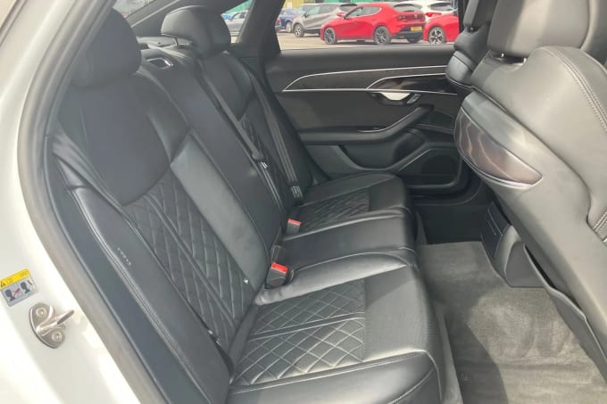 2020 Audi A8