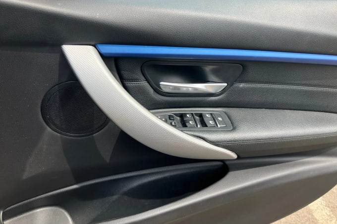 2018 BMW 3 Series