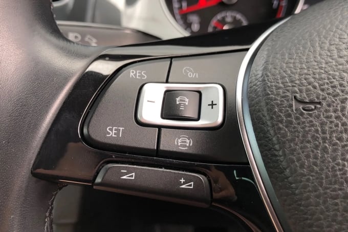 2019 Volkswagen Golf
