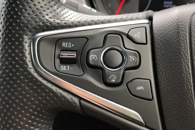 2017 Vauxhall Insignia