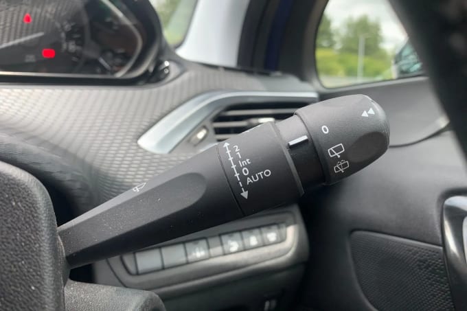2016 Peugeot 208