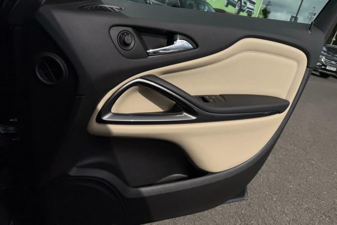 2017 Vauxhall Zafira