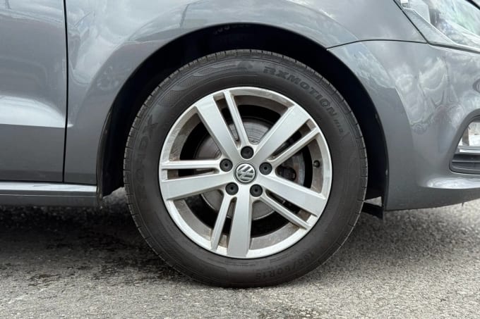 2017 Volkswagen Polo