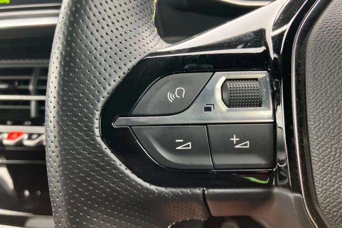 2020 Peugeot 208