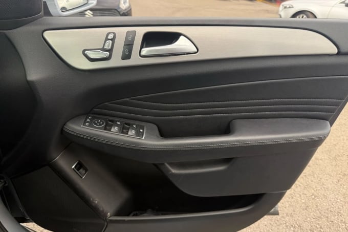 2017 Mercedes-benz Gle