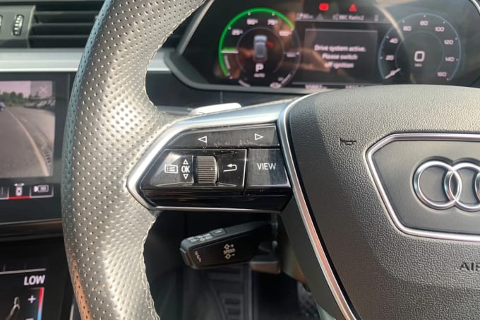 2021 Audi E-tron