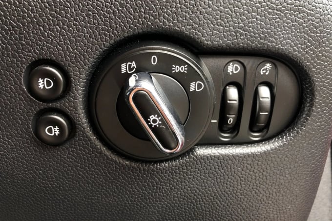 2020 Mini Hatch