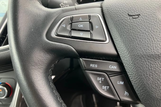 2019 Ford Grand C-max