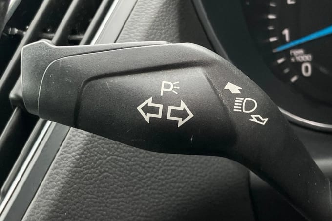 2019 Ford Grand C-max