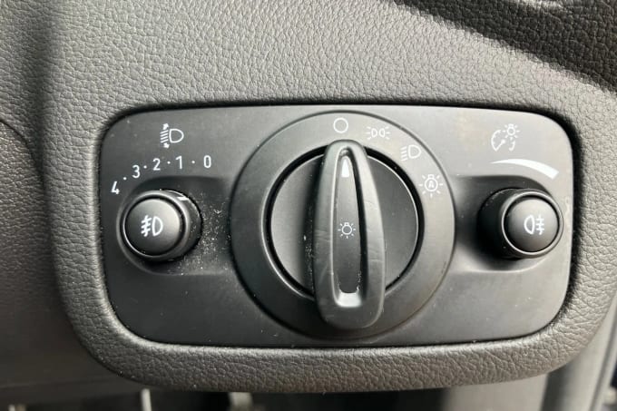 2019 Ford Grand C-max