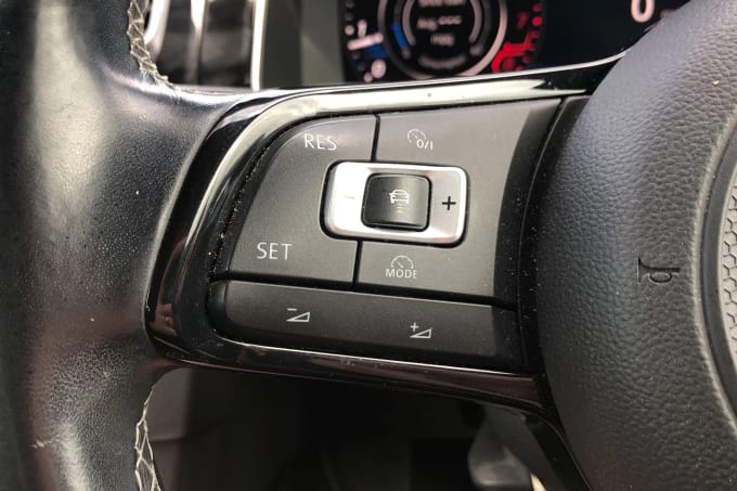 2018 Volkswagen Golf