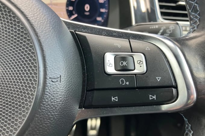 2017 Volkswagen Golf