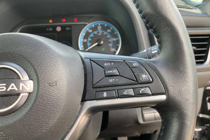 2022 Nissan Leaf