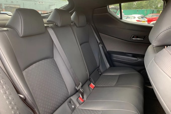 2021 Toyota C-hr