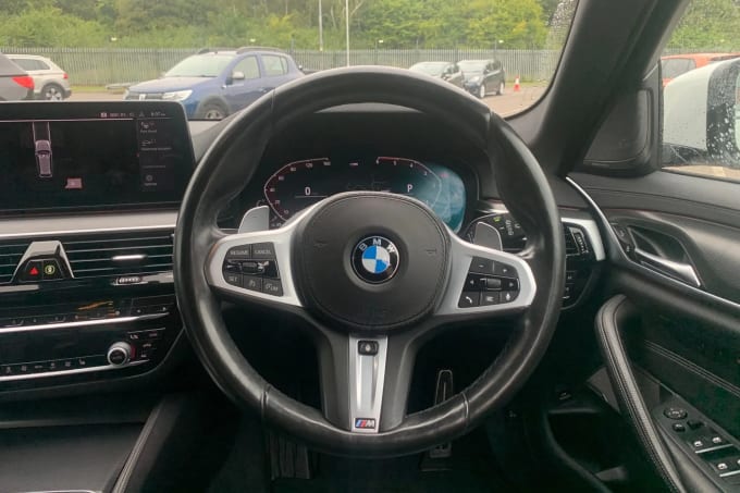2021 BMW 5 Series