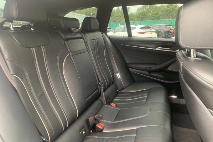 2021 BMW 5 Series