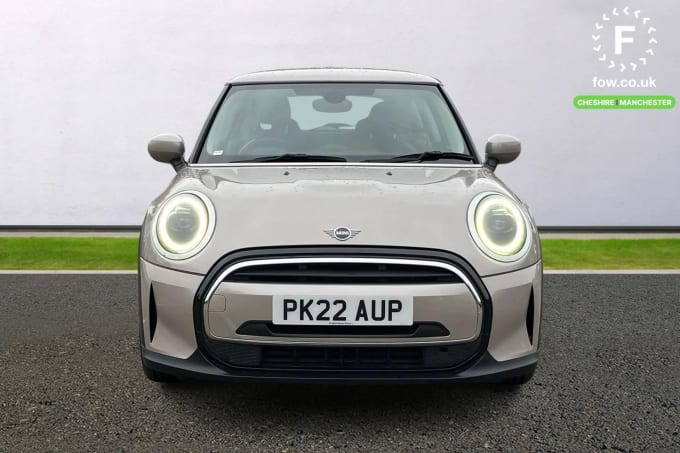 2022 Mini Hatch