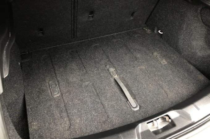 2018 Volvo V40
