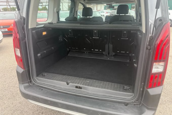 2019 Peugeot Rifter