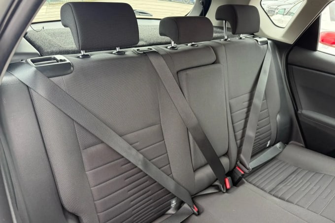 2017 Toyota Auris