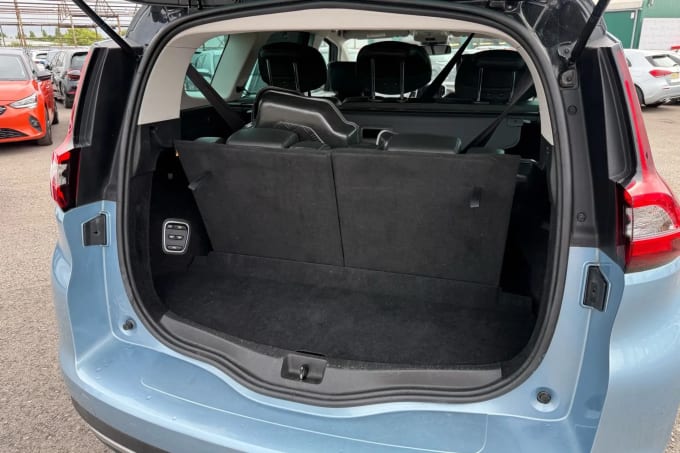 2018 Renault Grand Scenic
