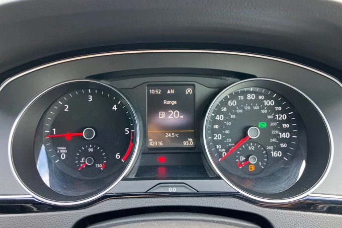 2016 Volkswagen Passat