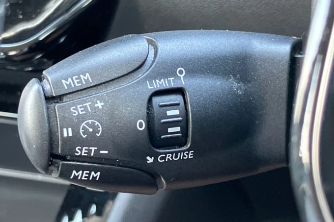 2021 Peugeot 2008